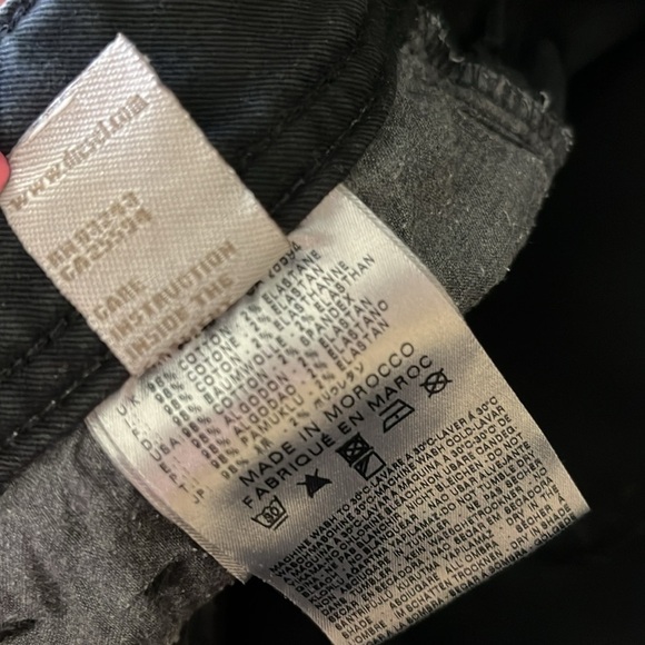 Diesel Industries Jeans NEWZ
Wash 0038T Low rise Straight leg -Size 30 - Picture 13 of 14